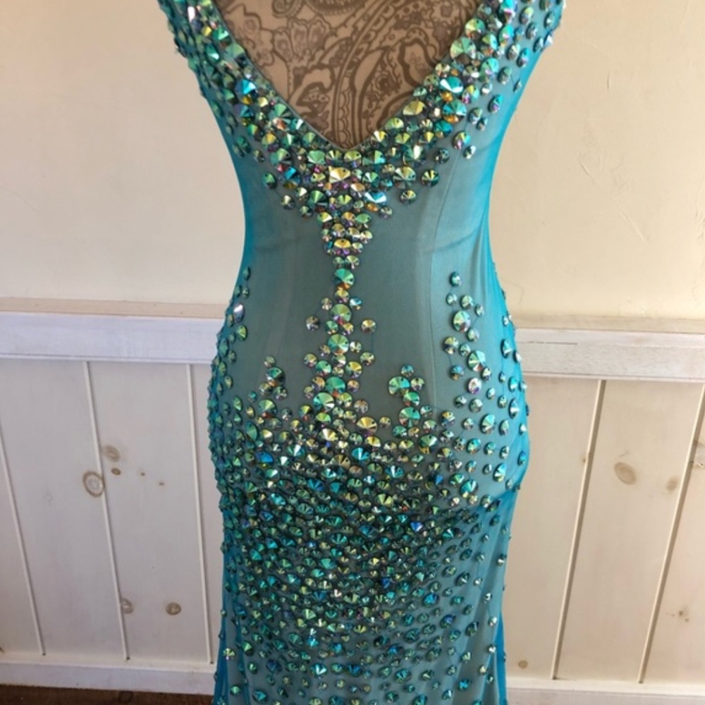 Renaissance Collection Turquoise Crystal Gown Size 6 Pageant Prom - Picture 4 of 4